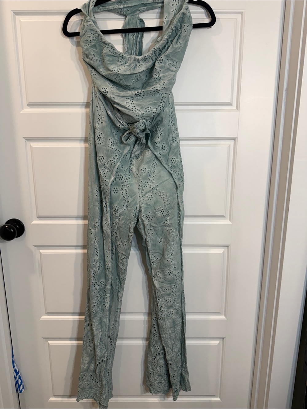 YOUNG FABULOUS & BROKE Surf Wash Ellis Eyelet Jumpsuit medium - Picture 4 of 7